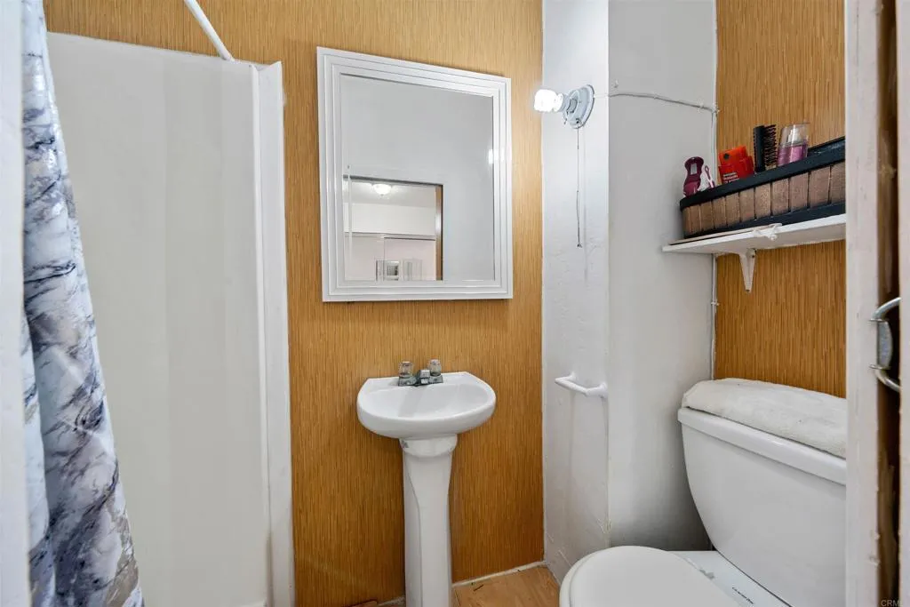 https://cdn.realtyfeed.com/cdn/127/306726135/0bc4db68065490922eacaabdc5504c73.webp