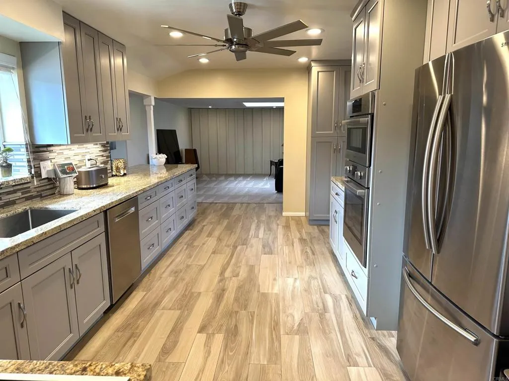 https://cdn.realtyfeed.com/cdn/127/306726144/38fae1c17009cf8c5bec093ad4dbf224.webp