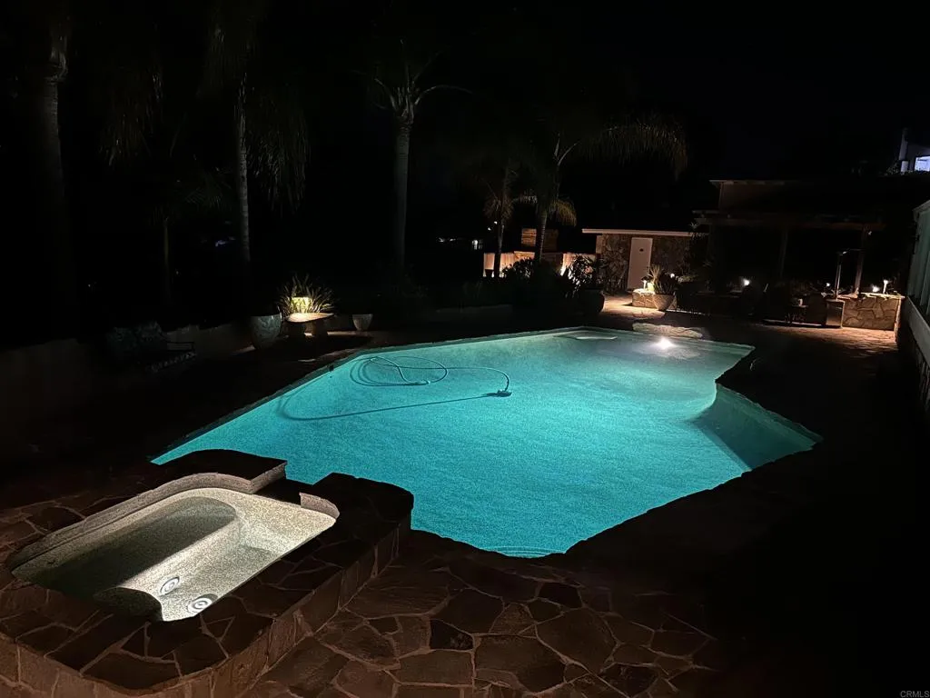 https://cdn.realtyfeed.com/cdn/127/306726144/972cb9b2b3aadb4fdcb05b20634abf22.webp