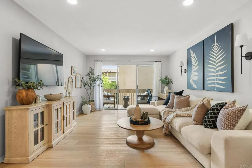 https://cdn.realtyfeed.com/cdn/127/306726195/8999c33c89bdb55cfe87139fe5c7be8d.webp