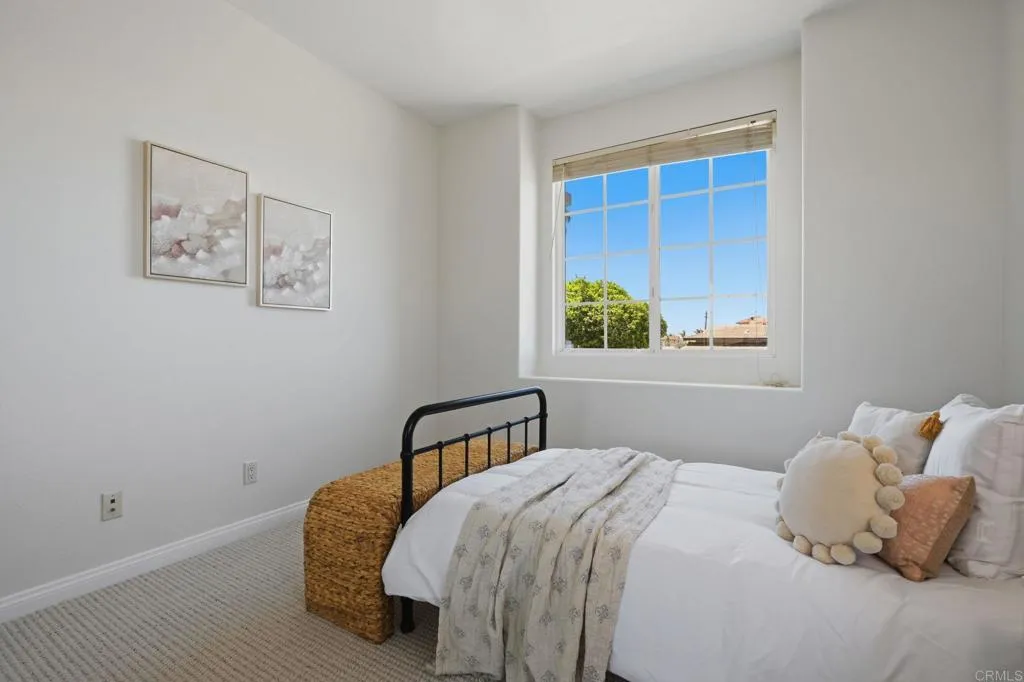 https://cdn.realtyfeed.com/cdn/127/306726199/3c27653a74fe26f2c319b54d69d61829.webp