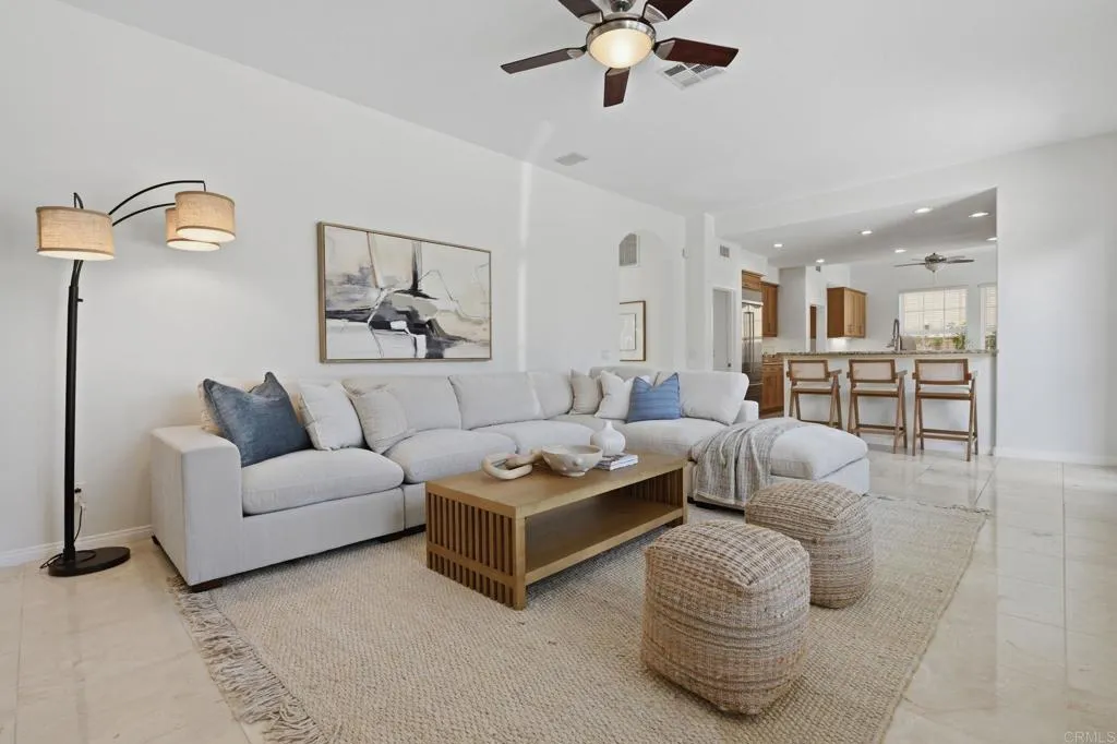 https://cdn.realtyfeed.com/cdn/127/306726199/9601552797d1a1216ff1d608cecb316f.webp