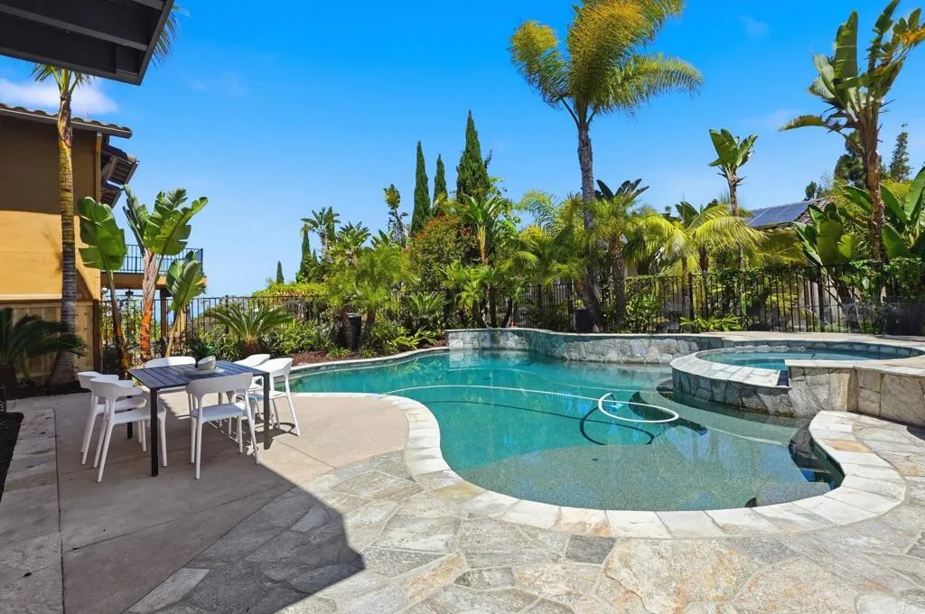 https://cdn.realtyfeed.com/cdn/127/306726199/9e5ab375b3f0bb7106240e02331e6959.webp