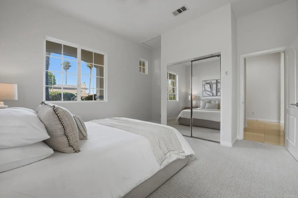 https://cdn.realtyfeed.com/cdn/127/306726199/d1fb62c80cbce801aca9e7494c58b676.webp