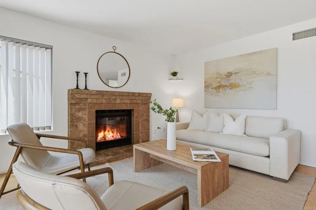 https://cdn.realtyfeed.com/cdn/127/306726204/09e089d26328ca2b750ba91fb772446a.webp