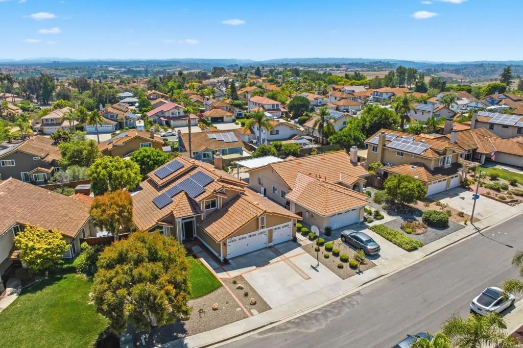 https://cdn.realtyfeed.com/cdn/127/306726204/25ca95c93b82b8ada7a53f5935b74b2c.webp