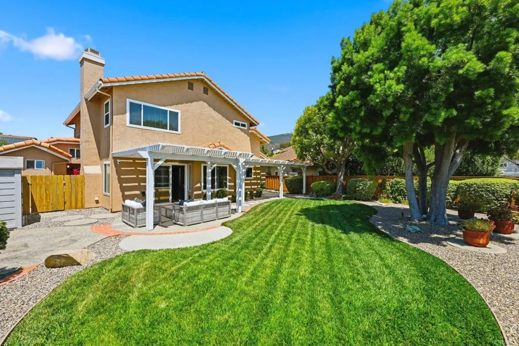 https://cdn.realtyfeed.com/cdn/127/306726204/7d51278ebb1a604f6b797eec082a00fb.webp