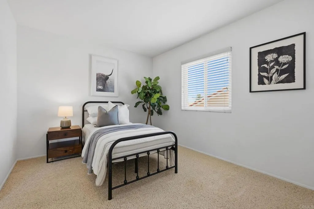 https://cdn.realtyfeed.com/cdn/127/306726204/9c8308b609b5e7c7b2df27026dde7bf7.webp