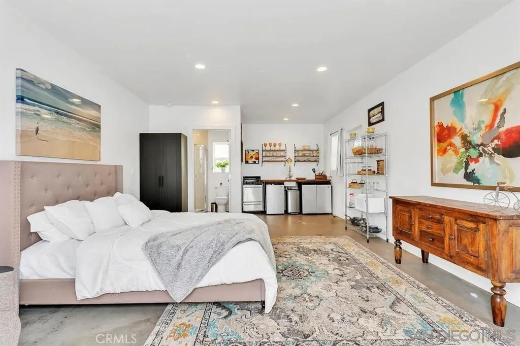 https://cdn.realtyfeed.com/cdn/127/306726225/35d784dcc55cee2c3832e395bcd17c6a.webp