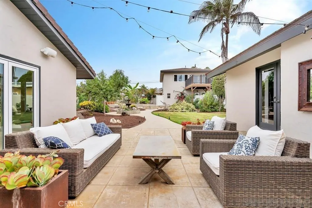 https://cdn.realtyfeed.com/cdn/127/306726225/8a8a321bd65ed7ba7d99866a45ed4db2.webp