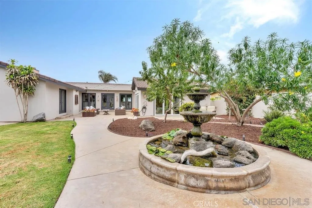 https://cdn.realtyfeed.com/cdn/127/306726225/c99b4e0cc362db279b409efc232ed141.webp