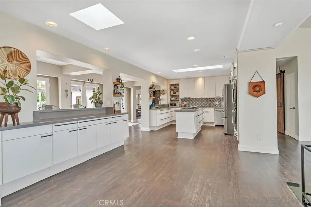 https://cdn.realtyfeed.com/cdn/127/306726225/e454c1e2fa73ee3b766472b753ae8442.webp