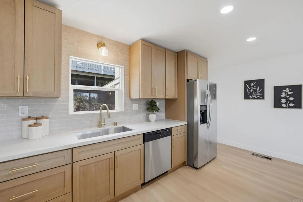 Photo #11: PTP2603965 Listing: Photo #11