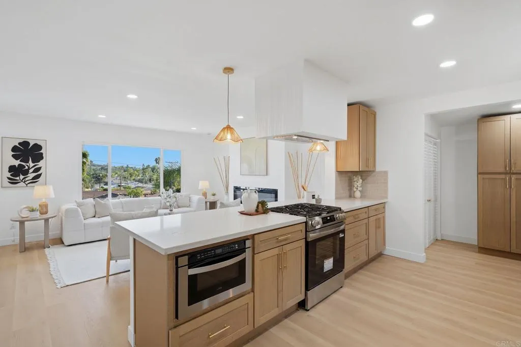 https://cdn.realtyfeed.com/cdn/127/306726248/4b1566ad670e712cdfa9d11e7ab86712.webp