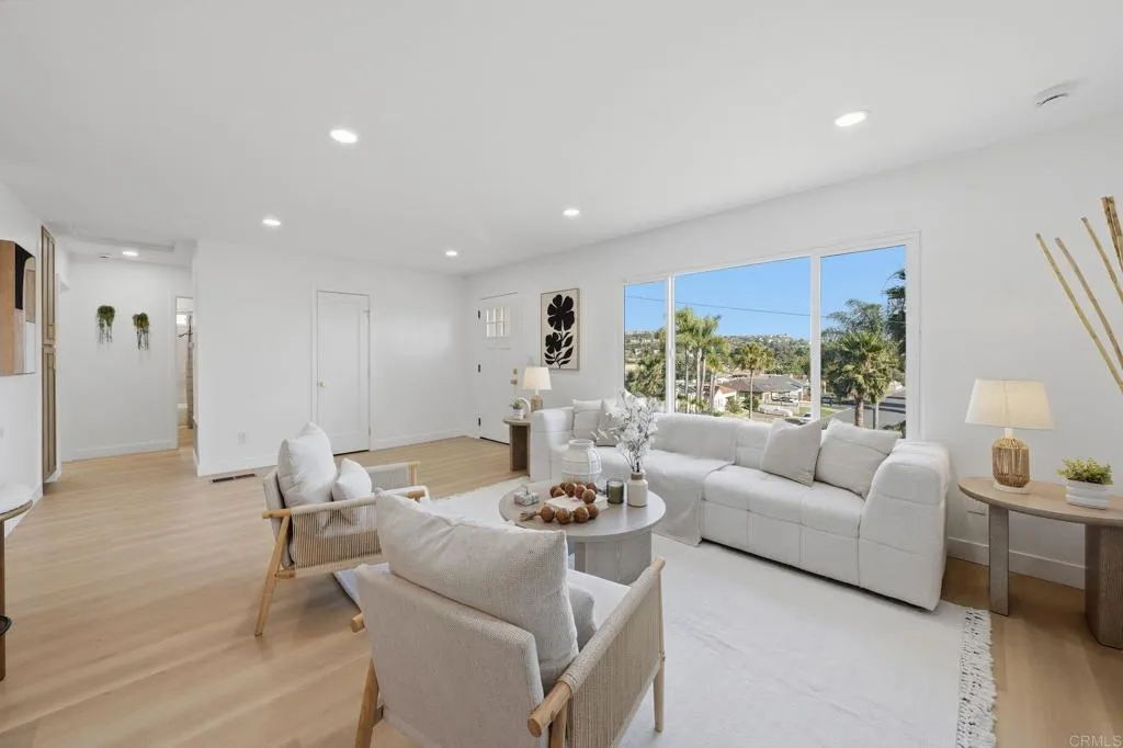 Photo #4: PTP2603965 Listing: Photo #4