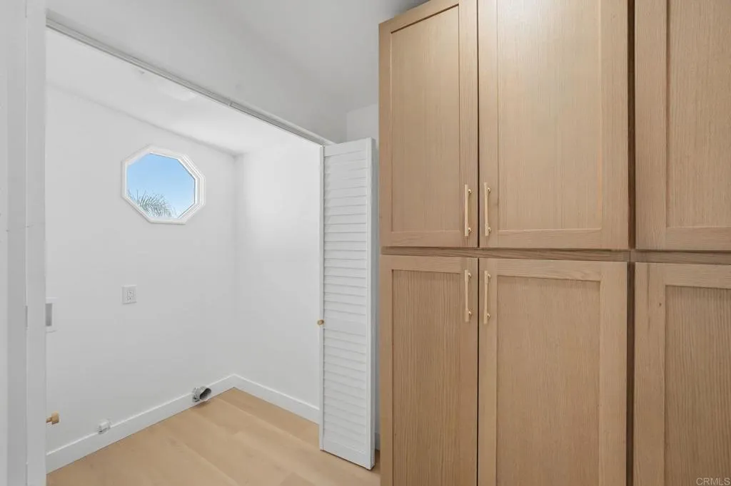 https://cdn.realtyfeed.com/cdn/127/306726248/98c2090a136bf78351ec362d9ffdb665.webp