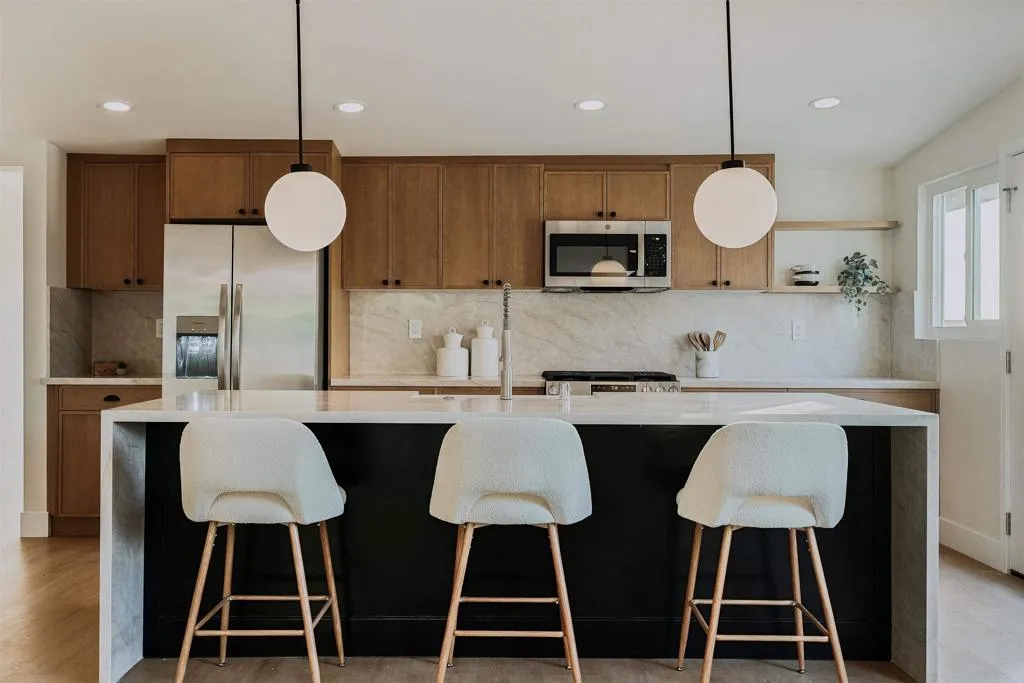 https://cdn.realtyfeed.com/cdn/127/306726343/028ce07fb7613d14a2d73460334f36a0.webp
