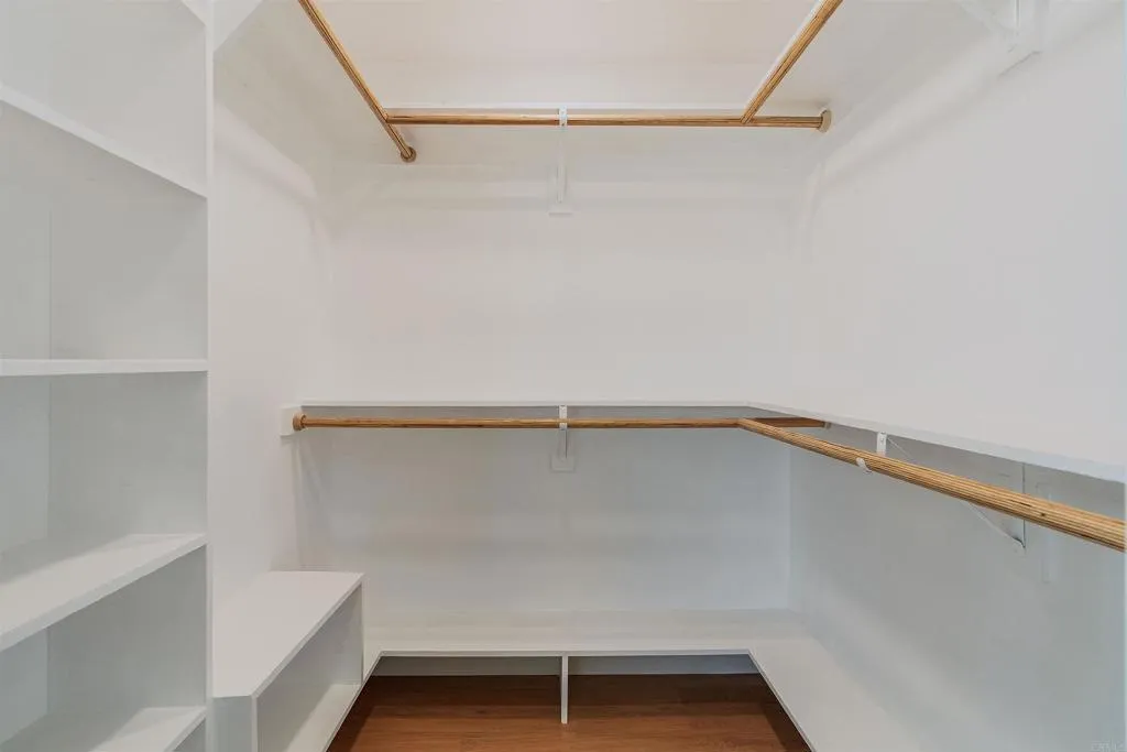 https://cdn.realtyfeed.com/cdn/127/306726343/3901b72b7b984833378ad43082ef64e1.webp