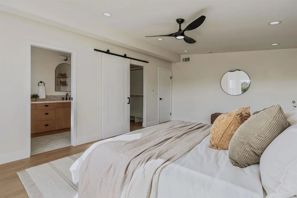 https://cdn.realtyfeed.com/cdn/127/306726343/679e28f41cc945fdeb2b2d31ffe831a0.webp