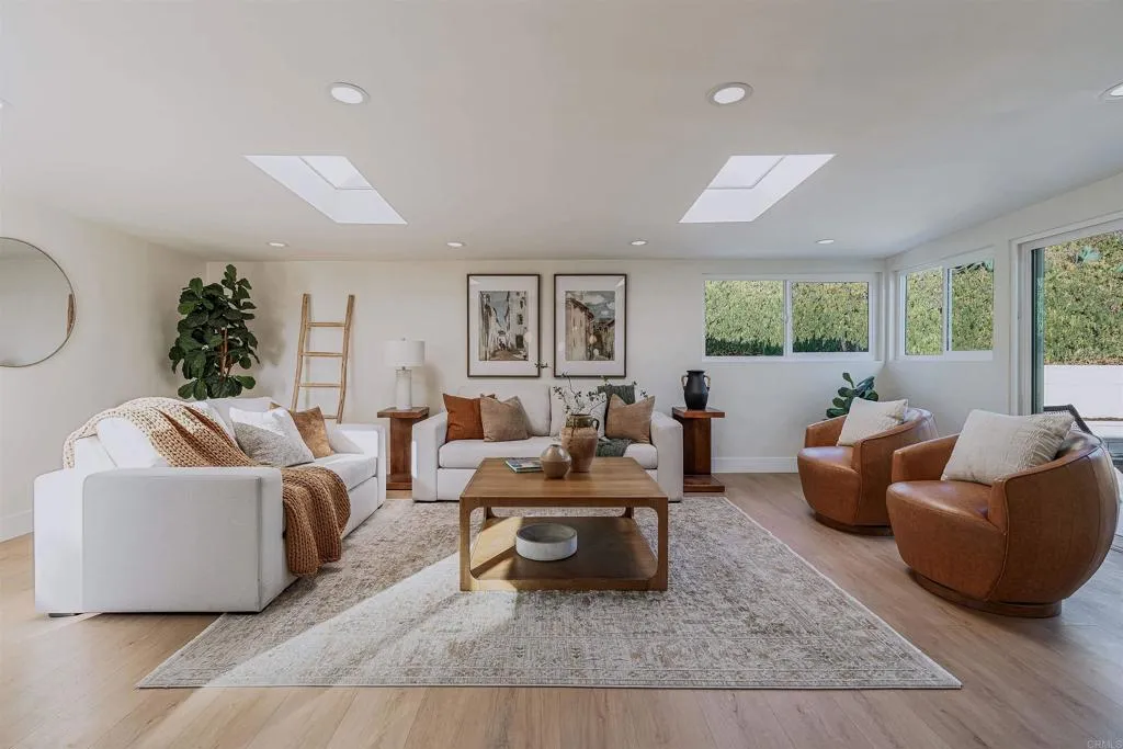 https://cdn.realtyfeed.com/cdn/127/306726343/7baaf34983a1a98c03790864d6ac42f5.webp