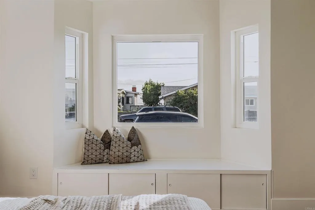 https://cdn.realtyfeed.com/cdn/127/306726343/7e5ab2327932f7a187791badb491dce7.webp
