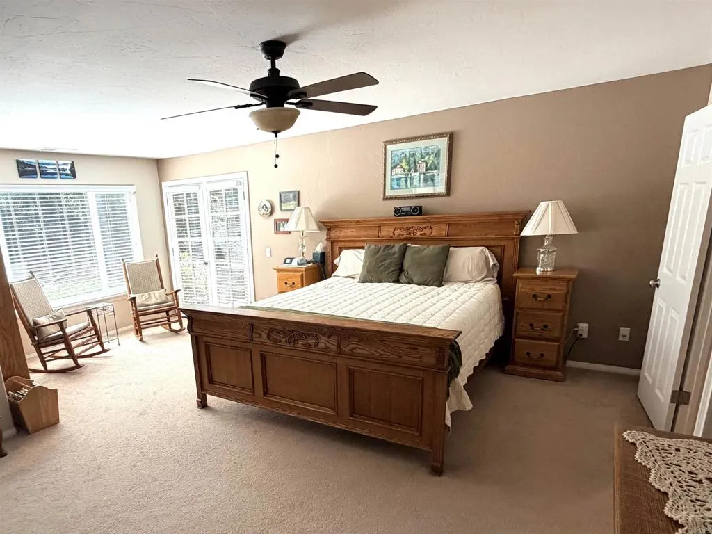 https://cdn.realtyfeed.com/cdn/127/306726344/222555f4c5d9d6609021ff0ef09a873b.webp