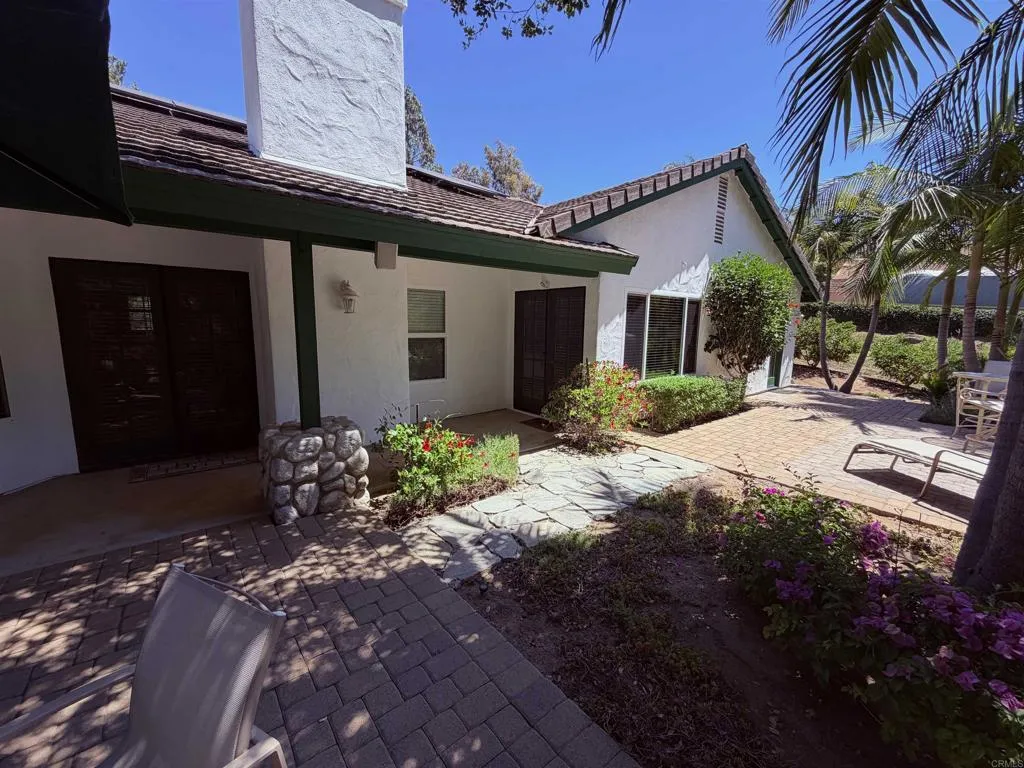 https://cdn.realtyfeed.com/cdn/127/306726344/410edef5cb9367bf7670b44d3804bcad.webp