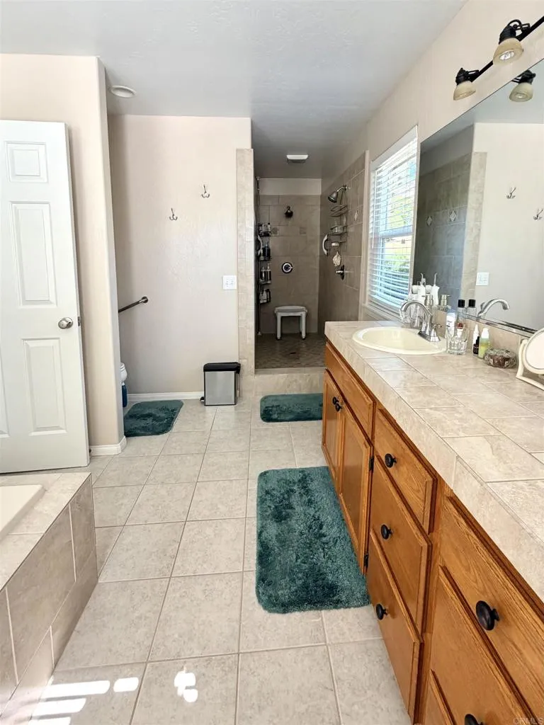 https://cdn.realtyfeed.com/cdn/127/306726344/8b4a3e52e2bbf9b0c68202acde5c597a.webp