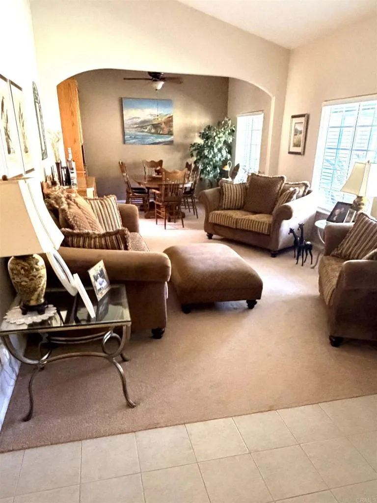 https://cdn.realtyfeed.com/cdn/127/306726344/c4e3882da46dd1e46d8cef457a607312.webp
