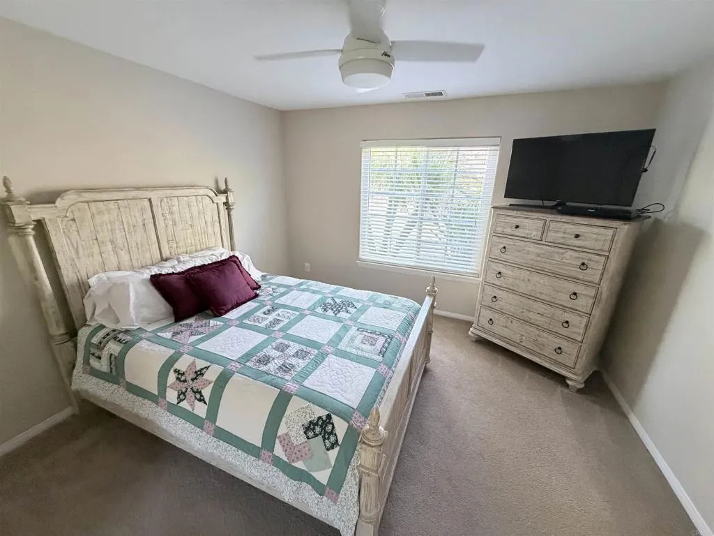 https://cdn.realtyfeed.com/cdn/127/306726344/eb31bb78ad303075e16cc46ec4a153ea.webp