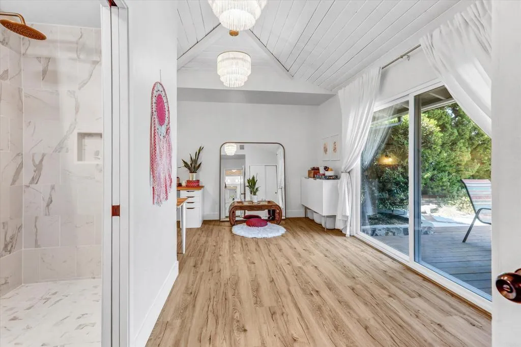 https://cdn.realtyfeed.com/cdn/127/306726371/fab81ae7973b56e824091900bb9c9918.webp