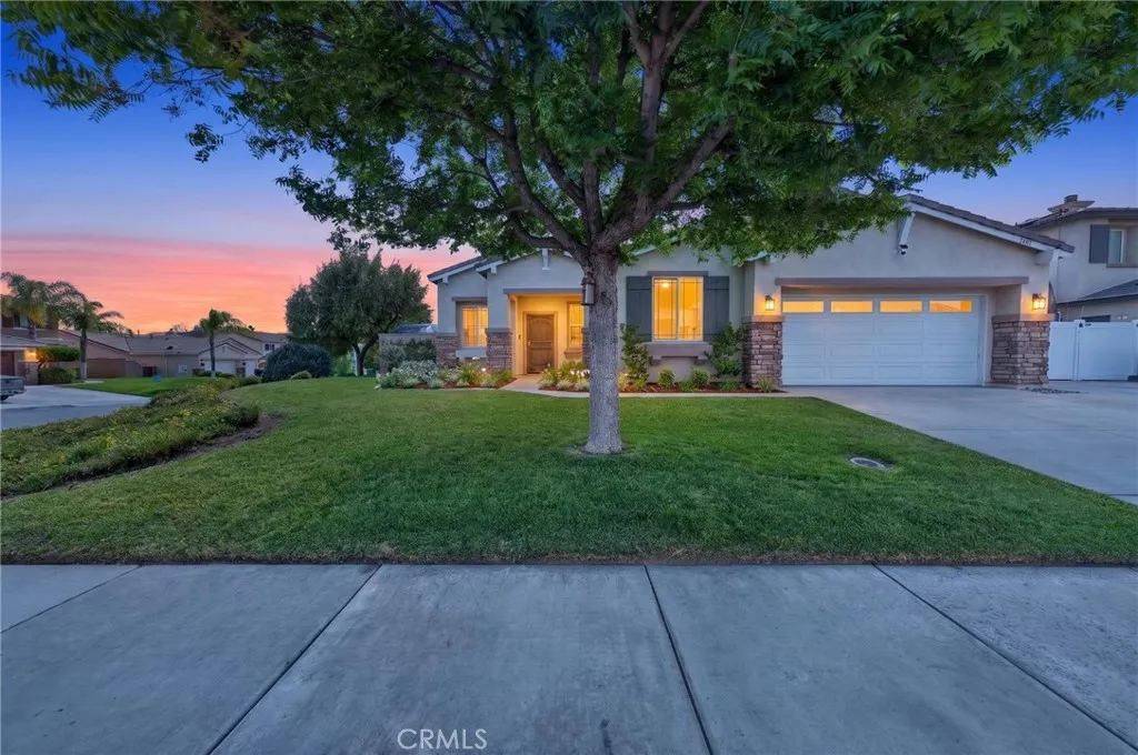 Menifee, CA 92584