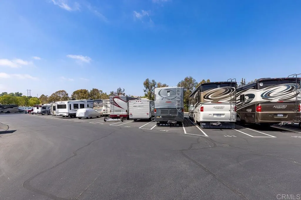 https://cdn.realtyfeed.com/cdn/127/306726440/fbc42067374f80b62a948f3f3945cc35.webp