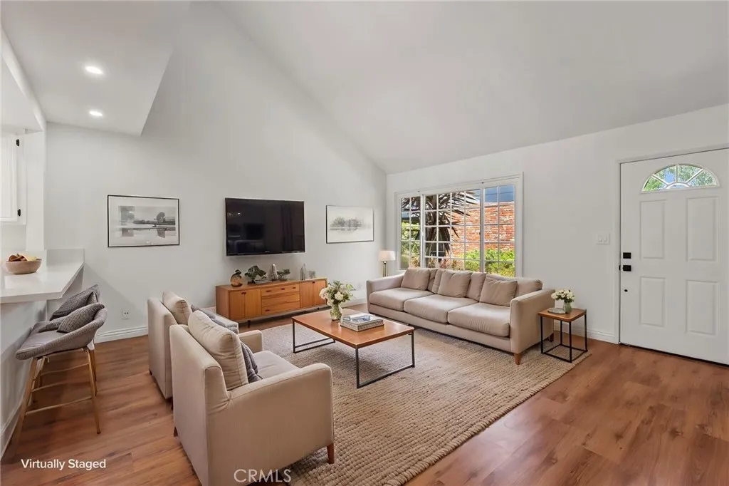 Costa Mesa, CA 92626