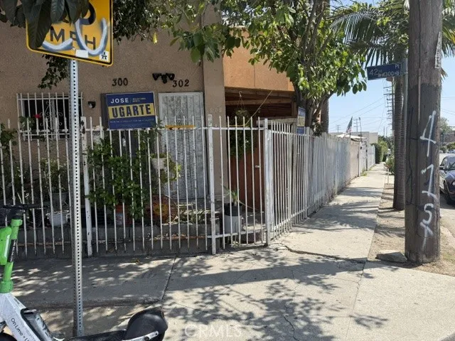 300 E 42nd Place, Los Angeles, CA 90011 - Photo 4 of 19, Los Angeles, CA