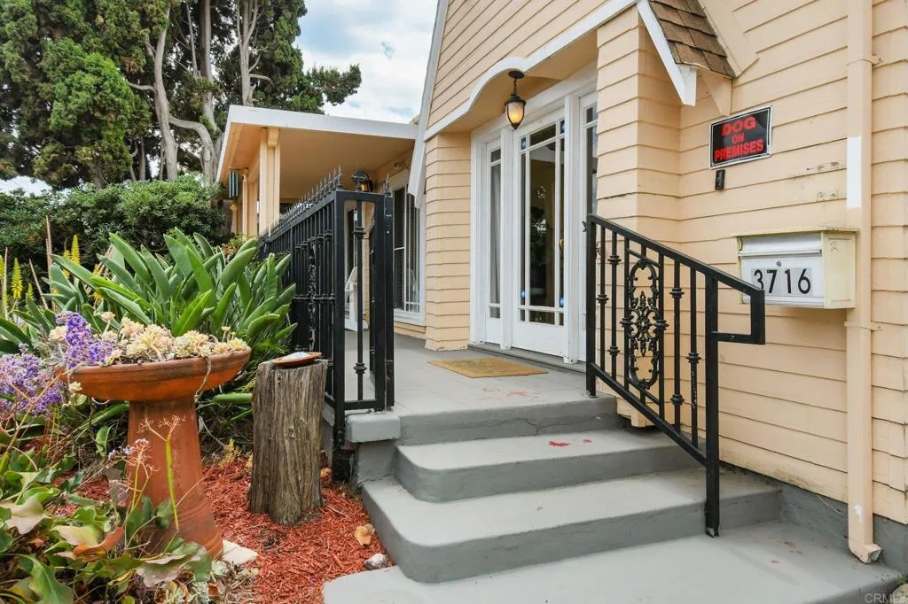 https://cdn.realtyfeed.com/cdn/127/306726552/4e11aecd6f469f1a2d04770812d95c61.webp