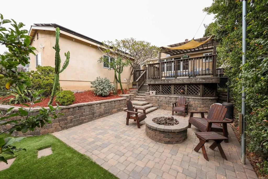 https://cdn.realtyfeed.com/cdn/127/306726552/b265d54a1fa61dbe47caa3186d6ecd54.webp