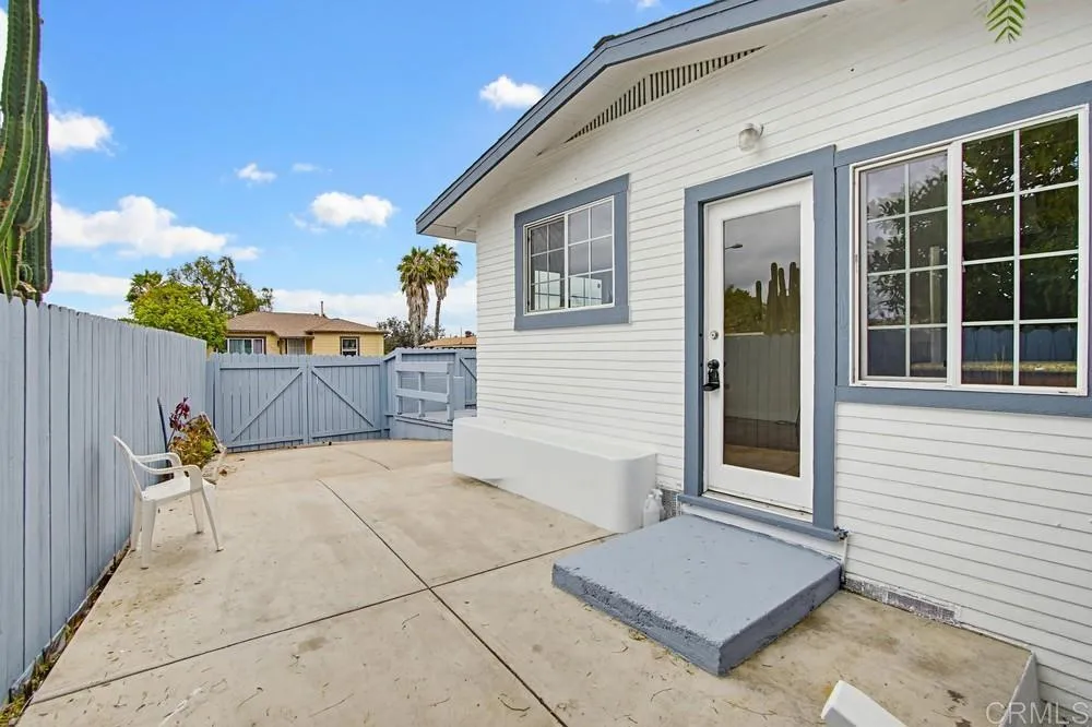 https://cdn.realtyfeed.com/cdn/127/306726570/04b96fb5cc654265c374622ec16e1259.webp