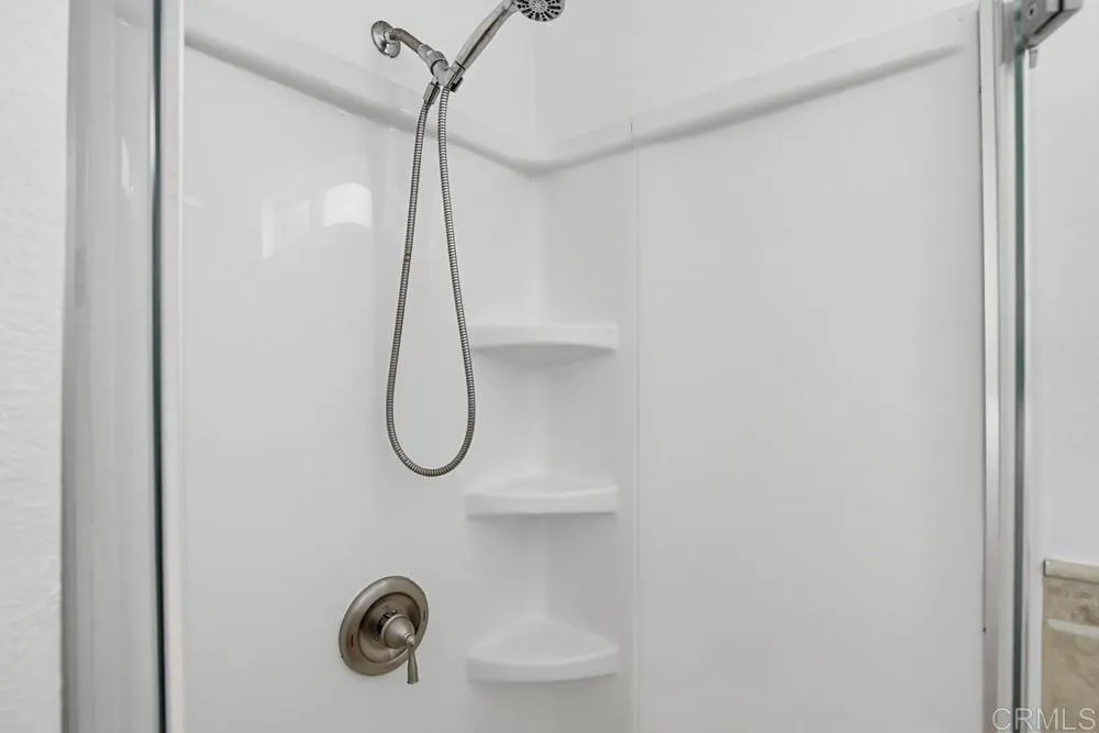 https://cdn.realtyfeed.com/cdn/127/306726570/80c4ebd0da13919987fe6df54d83bfac.webp