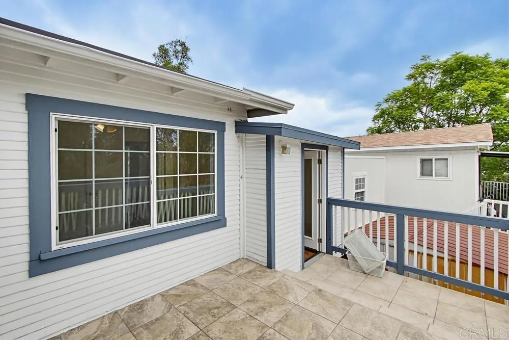 https://cdn.realtyfeed.com/cdn/127/306726570/e8228d4fbdbc1d33cce96cfefef0effc.webp