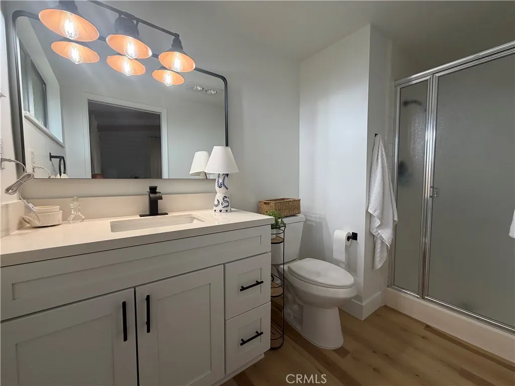https://cdn.realtyfeed.com/cdn/127/306726576/70cd789593bb4f9f4250e6757c080c64.webp