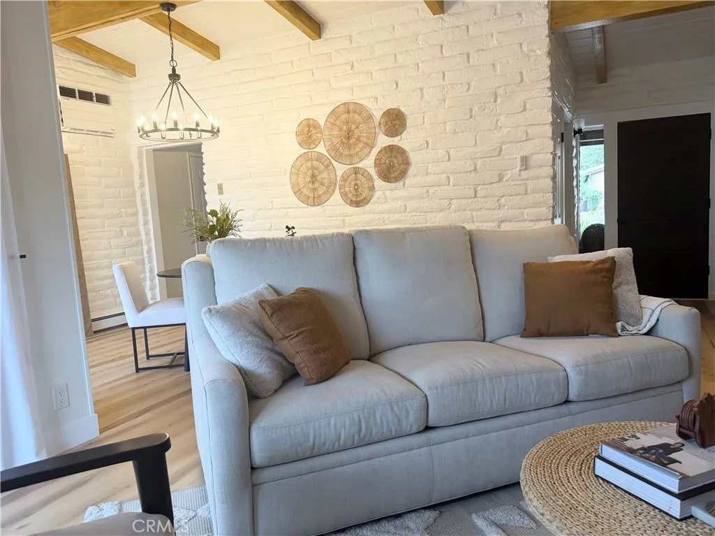 https://cdn.realtyfeed.com/cdn/127/306726576/730e4cd42657ccbfcdf641936a8d5ad0.webp