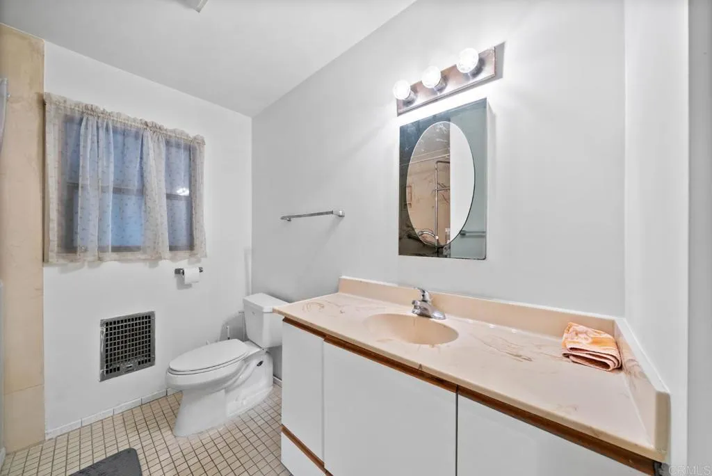 https://cdn.realtyfeed.com/cdn/127/306726591/6e0e81ad6f974d14705b8c1afb8b3c21.webp