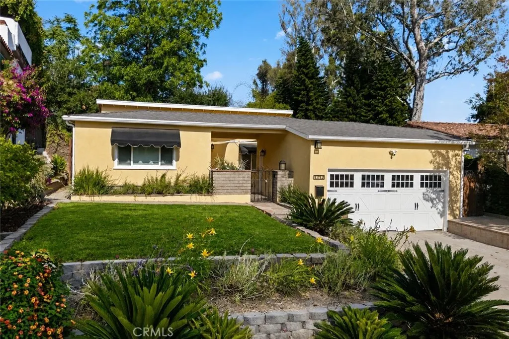 Fullerton, CA 92831