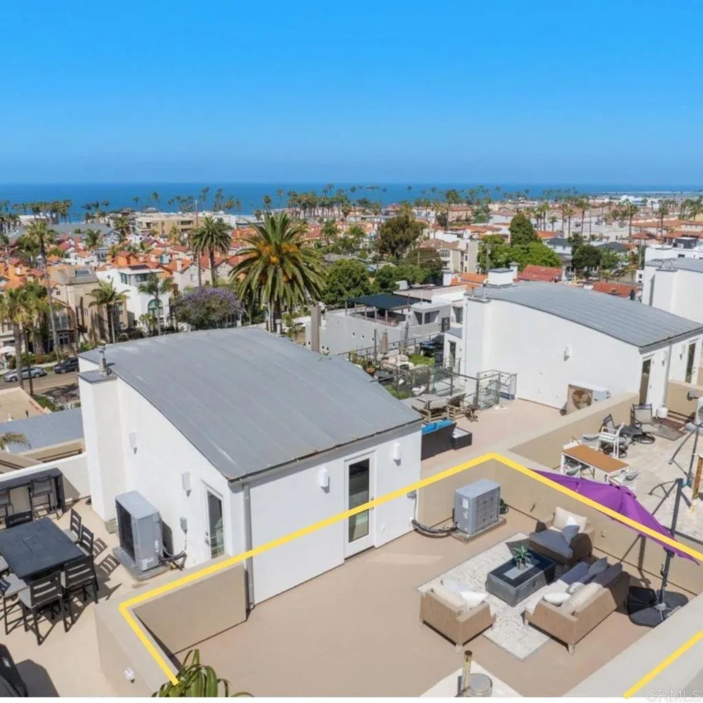 https://cdn.realtyfeed.com/cdn/127/306726681/5edc81391e04440c7ea0aa5d45dfcfdd.webp