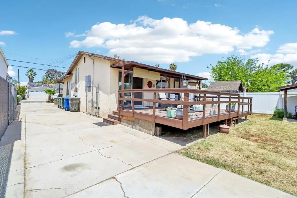 https://cdn.realtyfeed.com/cdn/127/306726755/70b07dc371105f372126881693f50a51.webp