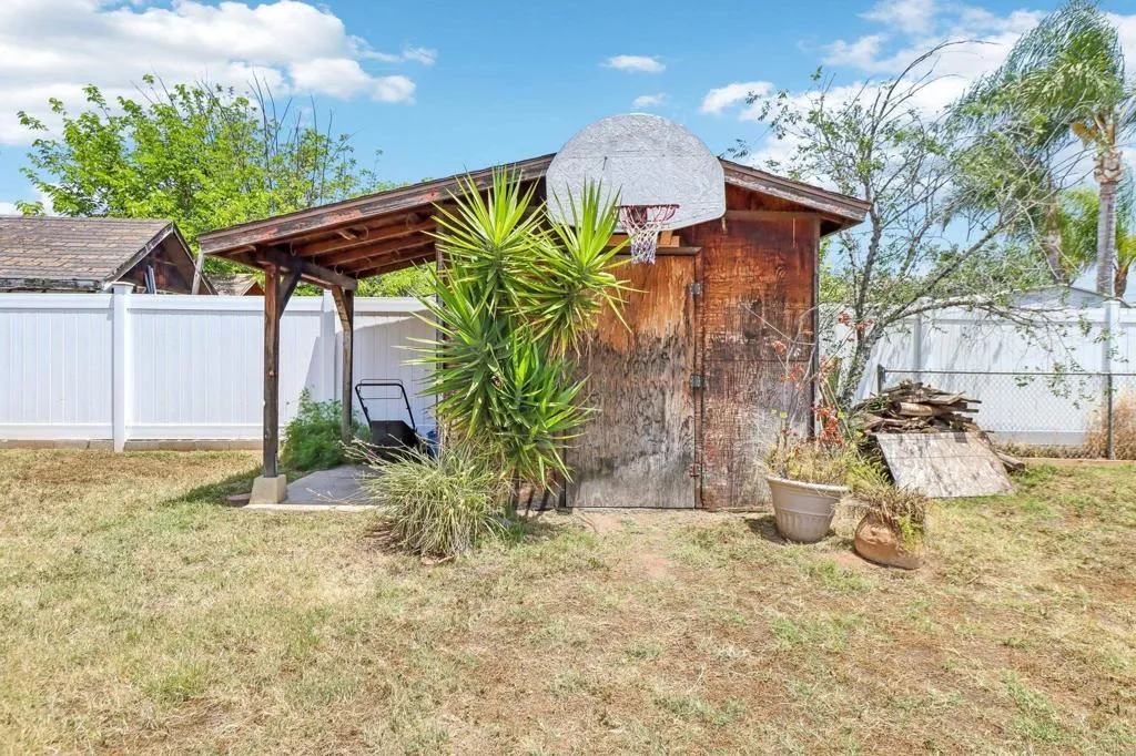 https://cdn.realtyfeed.com/cdn/127/306726755/918e7f3c785f5c123a1d1af12b459228.webp