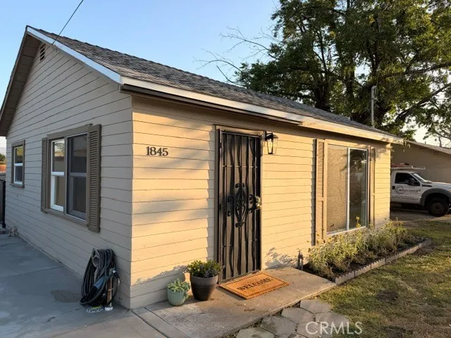 1845 E Cooley Avenue, San Bernardino, CA 92408 - Main photo, San Bernardino, CA