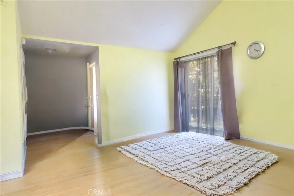 Photo #7: IV26112976 Listing: Photo #7