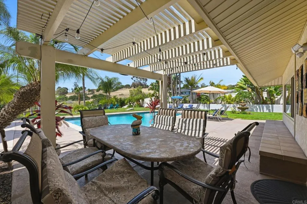 https://cdn.realtyfeed.com/cdn/127/306726805/b43c8533fcc5ab014c47316e1ddbbde3.webp